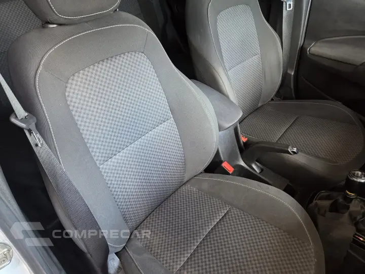 PRISMA 1.4 MPFI LT 8V FLEX 4P MANUAL