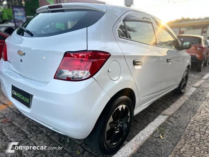 ONIX HATCH LS 1.0 8V FlexPower 5p Mec.