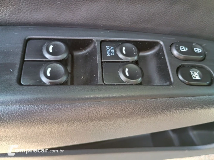HB20S 1.6 COMFORT PLUS 16V FLEX 4P MANUAL