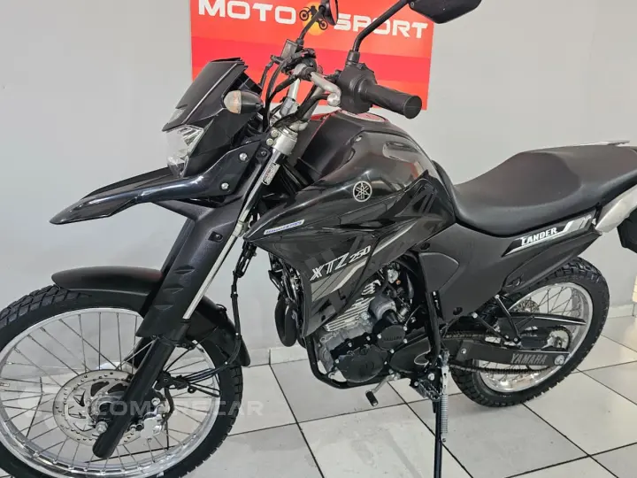 XTZ 250 Lander