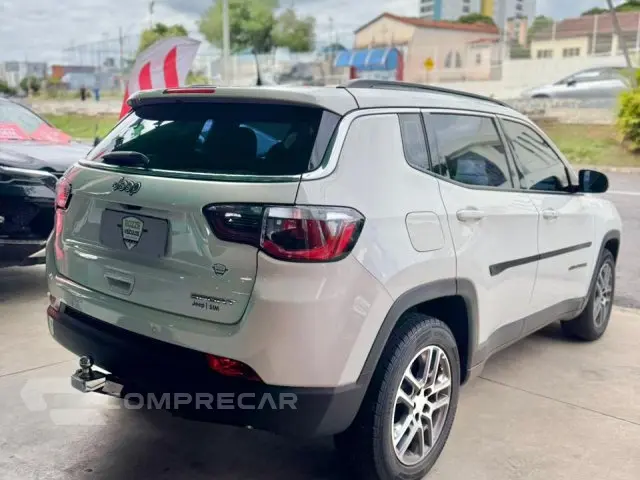 COMPASS - 2.0 16V SPORT AUTOMÁTICO