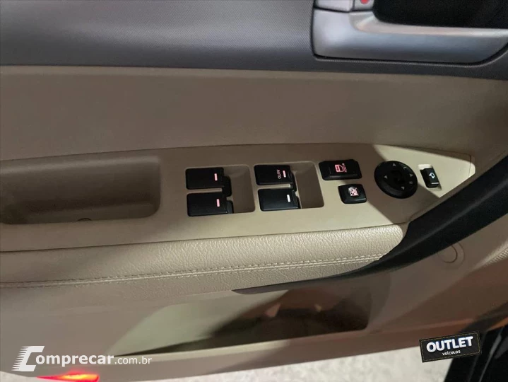 SORENTO 2.4 16V GASOLINA EX AUTOMÁTICO