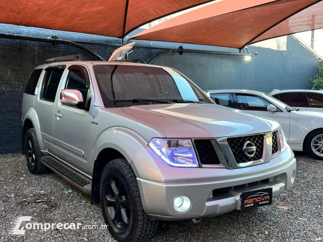 PATHFINDER - 2.5 LE 4X4 TURBO INTERCOOLER 4P AUTOMÁTICO