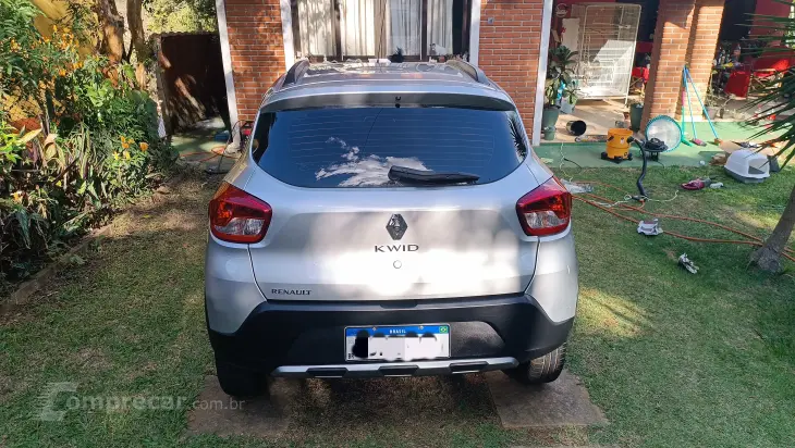 KWID 1.0 12V SCE Outsider