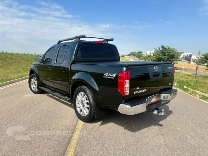 FRONTIER 2.5 SL 4X4 CD Turbo Eletronic