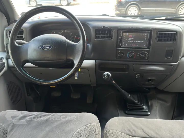 F-250 4.2 XLT 4X2 CD TURBO INTERCOOLER DIESEL 4P MANUAL