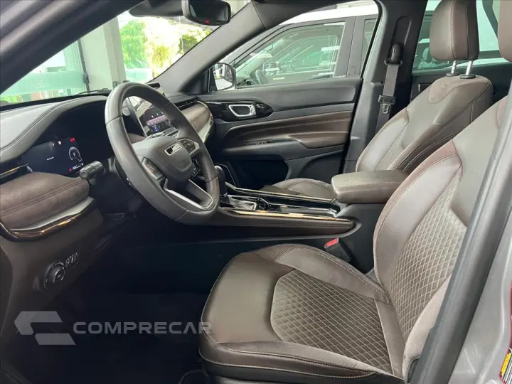 COMMANDER 1.3 T270 TURBO FLEX OVERLAND AT6