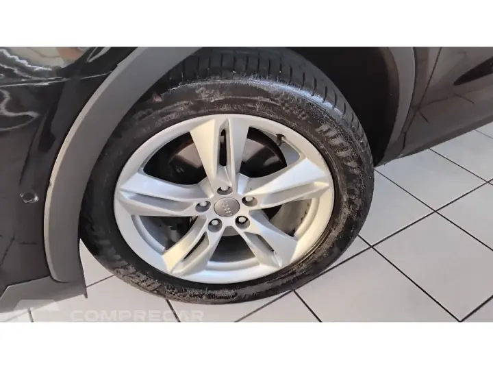 Q3 1.4 TFSI AMBIENTE FLEX 4P S TRONIC