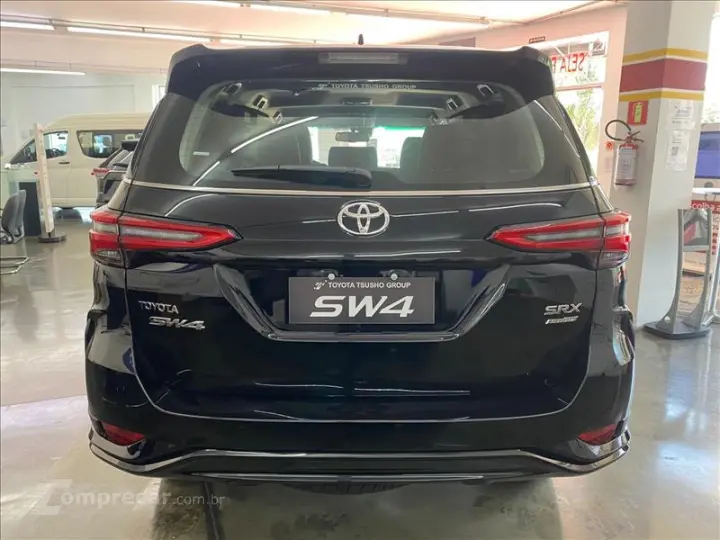 HILUX SW4 2.8 D-4d Turbo SRX Platinum 7L 4X4