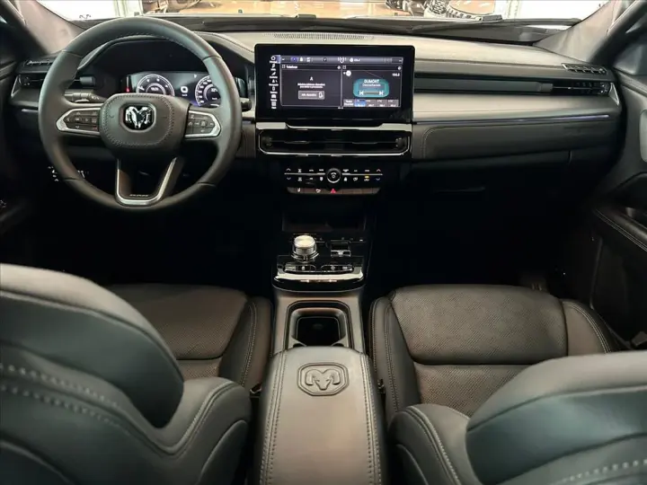 RAMPAGE 2.0 TURBO DIESEL REBEL 4X4 AUTOMÁTICO