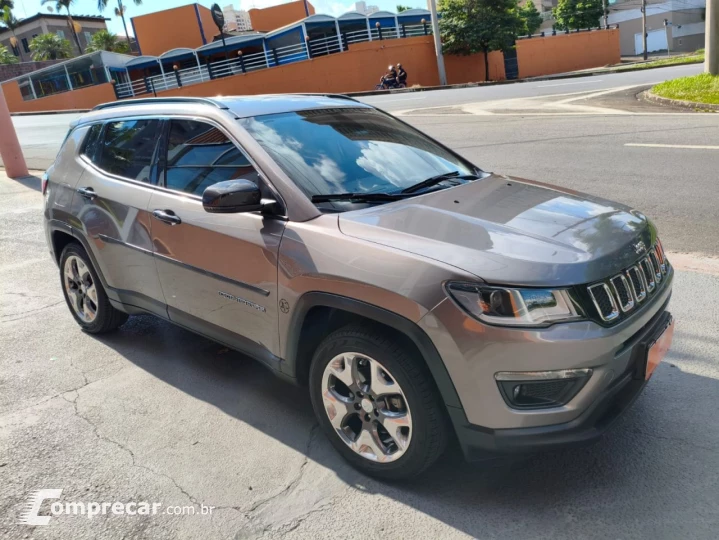 Compass 2.0 16V 4P LONGITUDE FLEX AUTOMÁTICO