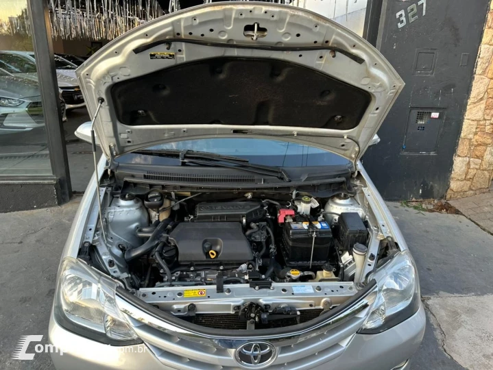ETIOS XLS Sedan 1.5 Flex 16V 4p Mec.