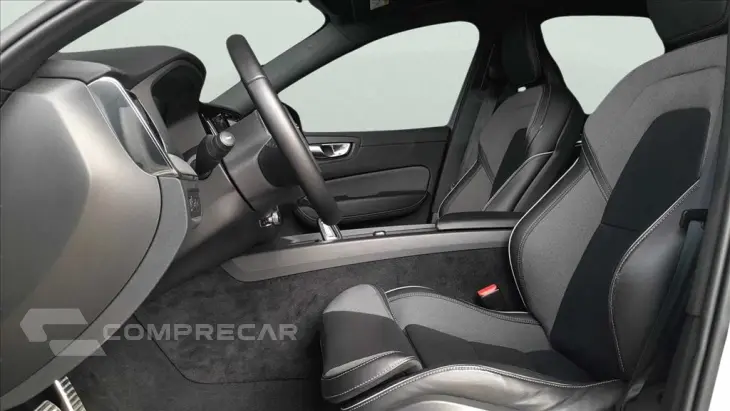 XC60 2.0 T8 RECHARGE R-DESIGN AWD GEARTRONIC