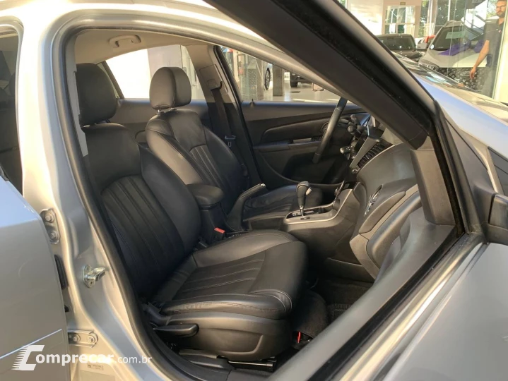 CRUZE LT 1.8 16V FlexPower 4p Aut.