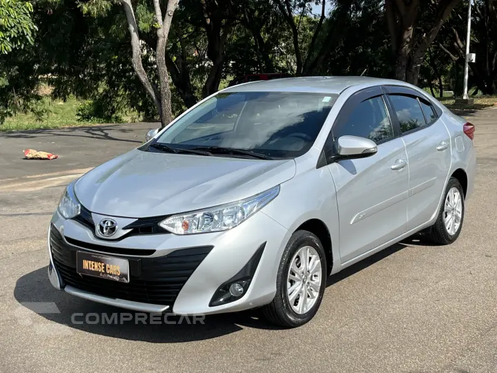 YARIS 1.5 16V Sedan XL