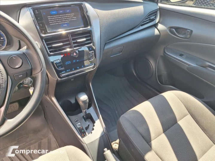 YARIS 1.5 16V FLEX SEDAN XL MULTIDRIVE