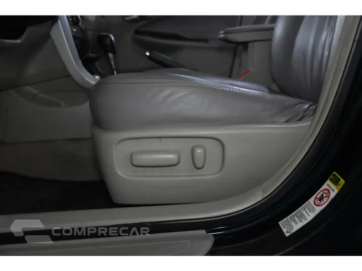 COROLLA 2.0 ALTIS 16V FLEX 4P AUTOMÁTICO