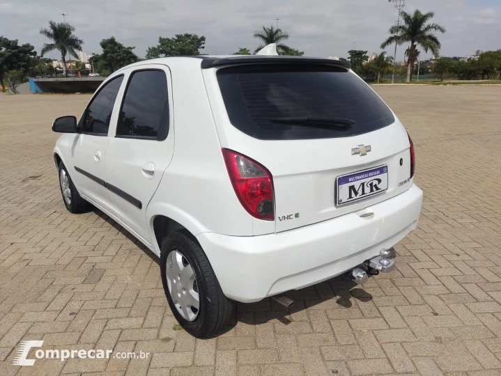 CELTA 1.0 MPFI LT 8V