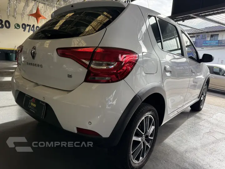 SANDERO 1.6 16V SCE Intense