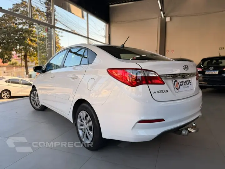 HB20S 1.6 COMFORT PLUS 16V FLEX 4P AUTOMÁTICO