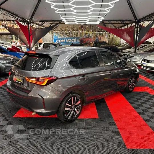 CITY HATCH TOURING
