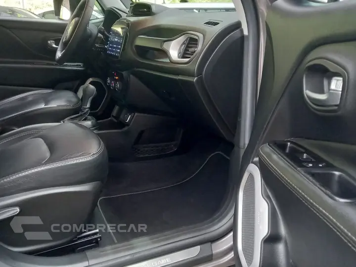Renegade 1.8 16V Flex 4P Automático