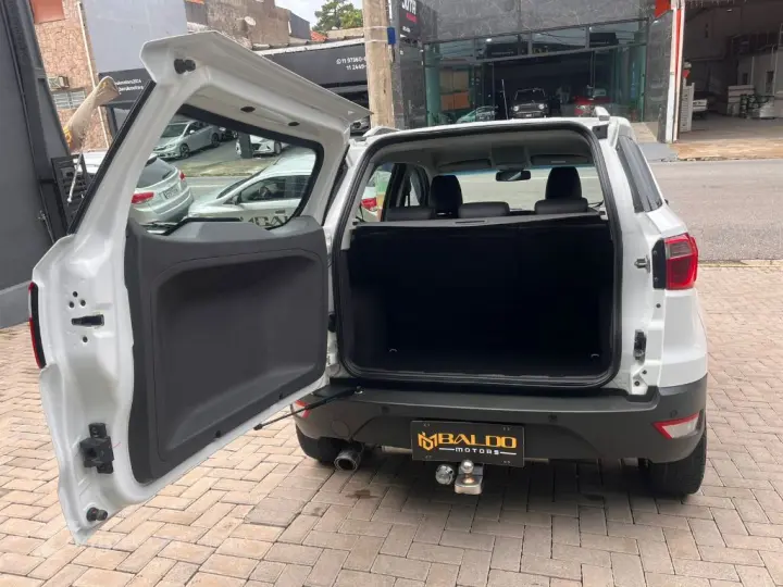 EcoSport TITANIUM 2.0 16V Flex 5p Aut.