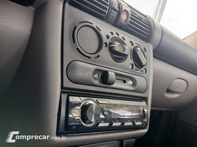 CLASSIC - 1.0 MPFI LS 8V 4P MANUAL