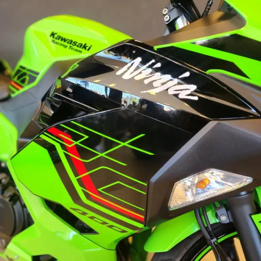 NINJA 400