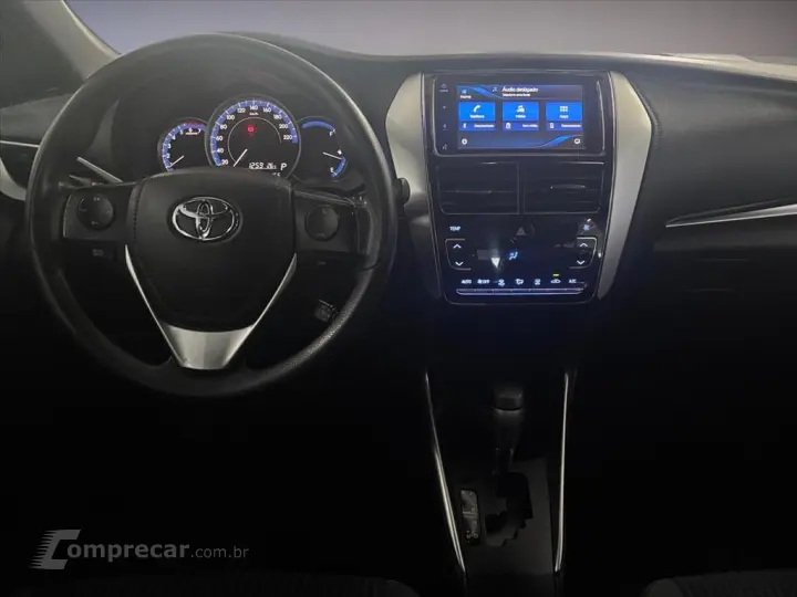 YARIS 1.5 16V FLEX XL PLUS CONNECT MULTIDRIVE