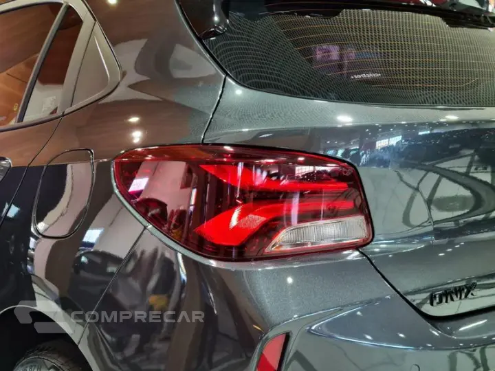 ONIX HATCH RS 1.0 TB 12V FLEX 5P AUT.
