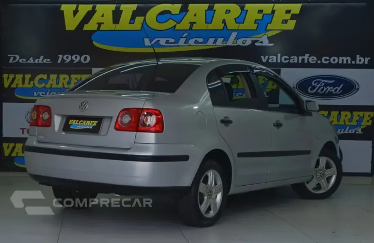 POLO SEDAN 1.6 8V