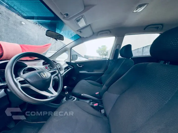 Fit 1.4 16V 4P LX FLEX