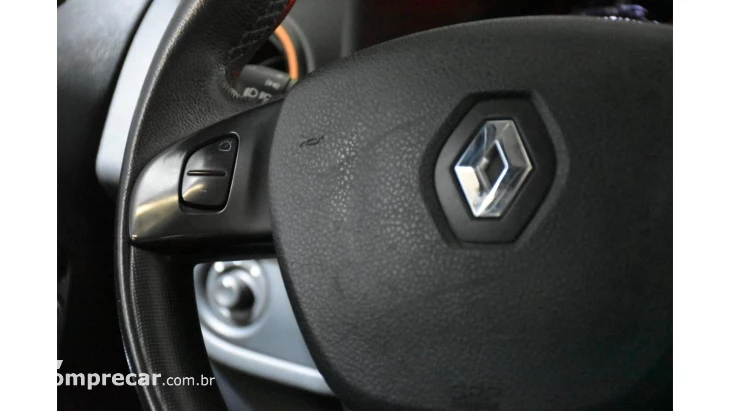 SANDERO - 1.6 STEPWAY 8V 4P AUTOMATIZADO