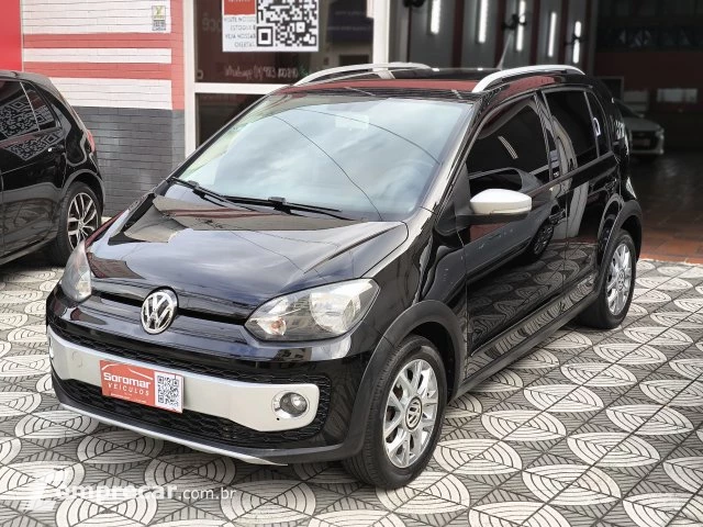 CROSS UP - 1.0 TSI 12V 4P MANUAL