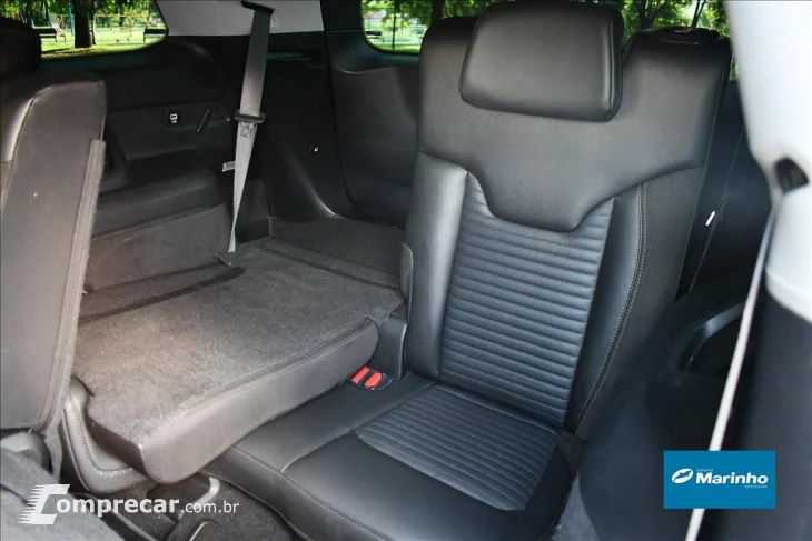 COMMANDER 1.3 T270 TURBO FLEX LIMITED AT6