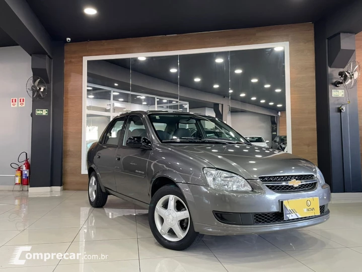 CLASSIC 1.0 MPFI ADVANTAGE 8V FLEX 4P MANUAL