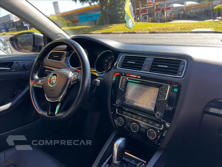 JETTA 2.0 TSI Highline 211cv