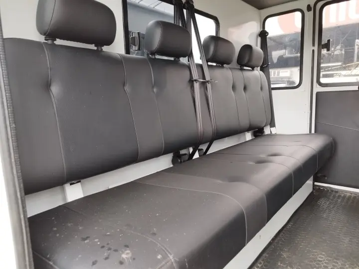 Delivery 6.170 (carroceria + Cabine Suplementar)