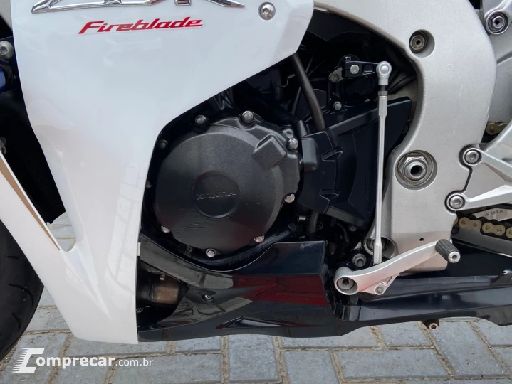 CBR 1000 RR FIREBLADE