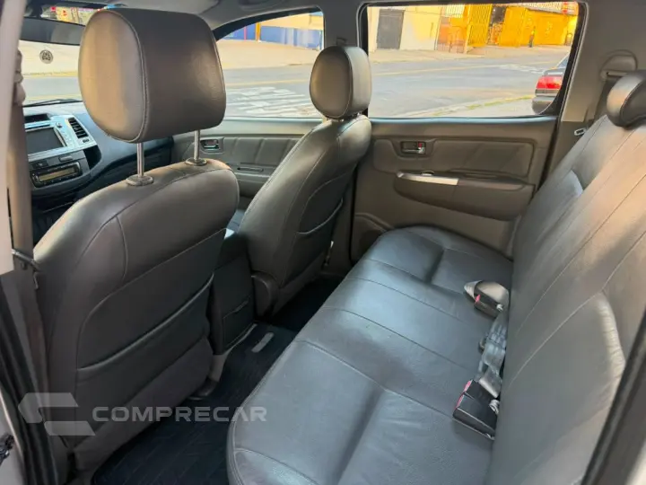 Hilux CD SRV 4x4 2.7 Flex 16V Aut.