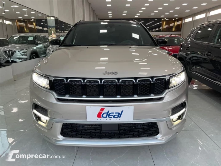 COMMANDER 1.3 T270 TURBO FLEX OVERLAND AT6