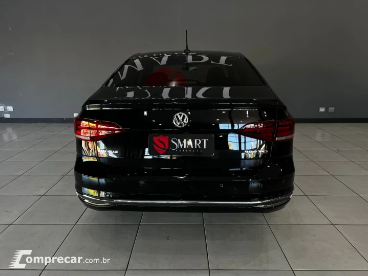 Virtus 1.0 200 TSI Highline (Flex) (Aut)