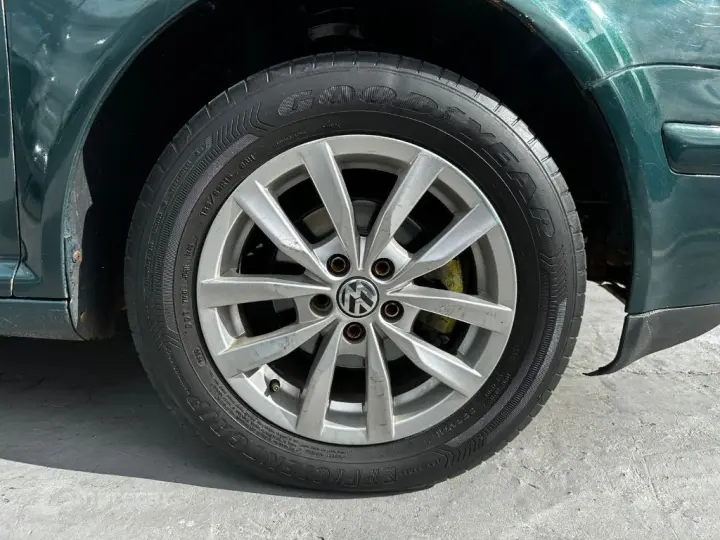 Golf 1.6Mi/ 1.6Mi Gener./Black & Silver