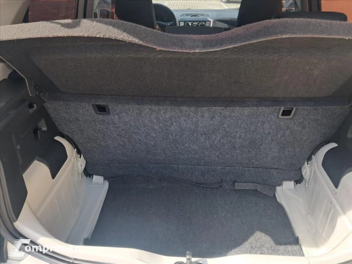 UP 1.0 170 TSI TOTAL FLEX CONNECT 4P MANUAL