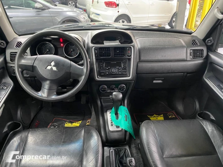 Pajero TR4 2.0 16V 4P 4X4 AUTOMÁTICO