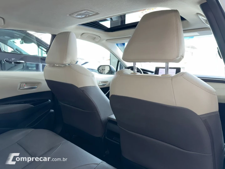 Corolla Altis 2.0