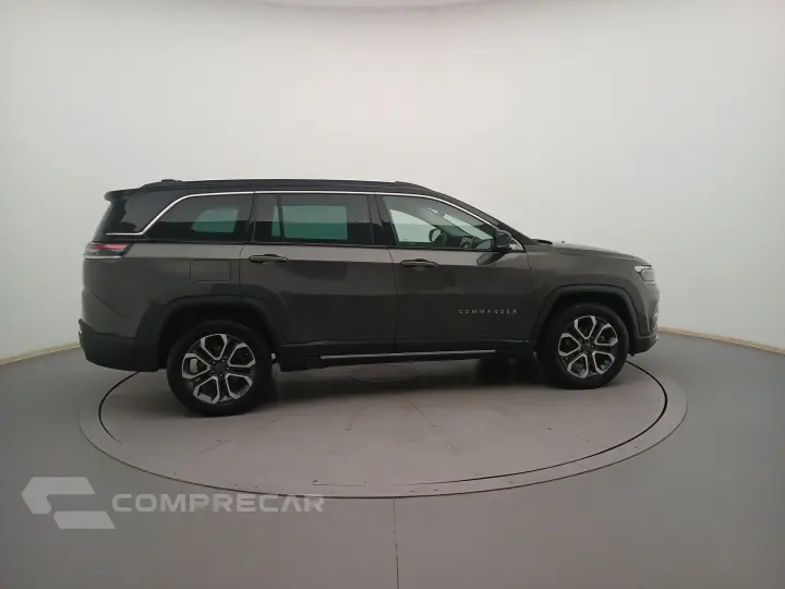 COMMANDER 1.3 T270 TURBO FLEX LIMITED AT6