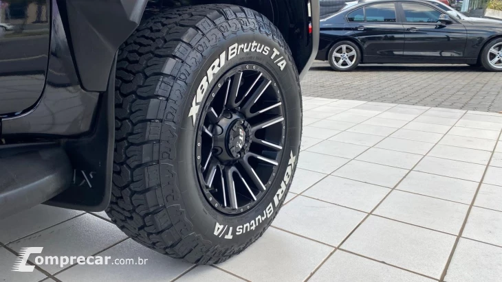 TOYOTA HILUX 2.8 SRV 4X4 CD 16V