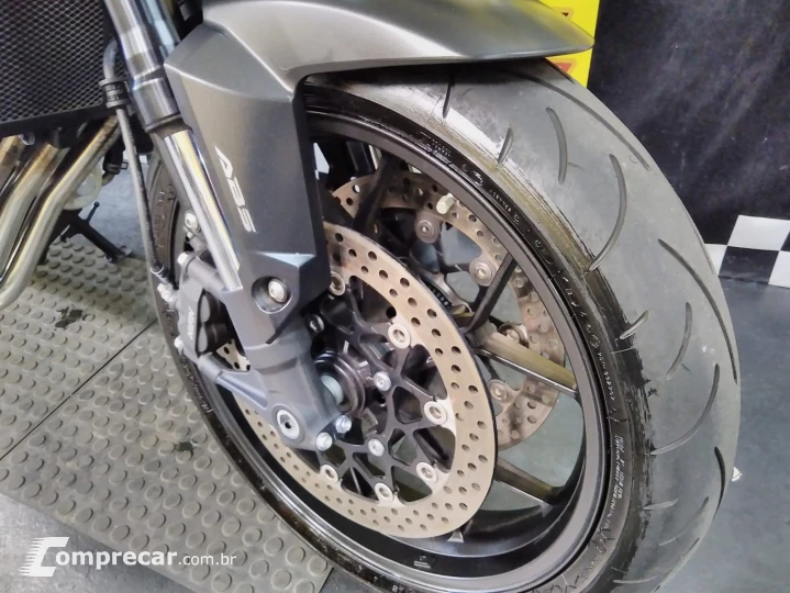 CB 650R ABS
